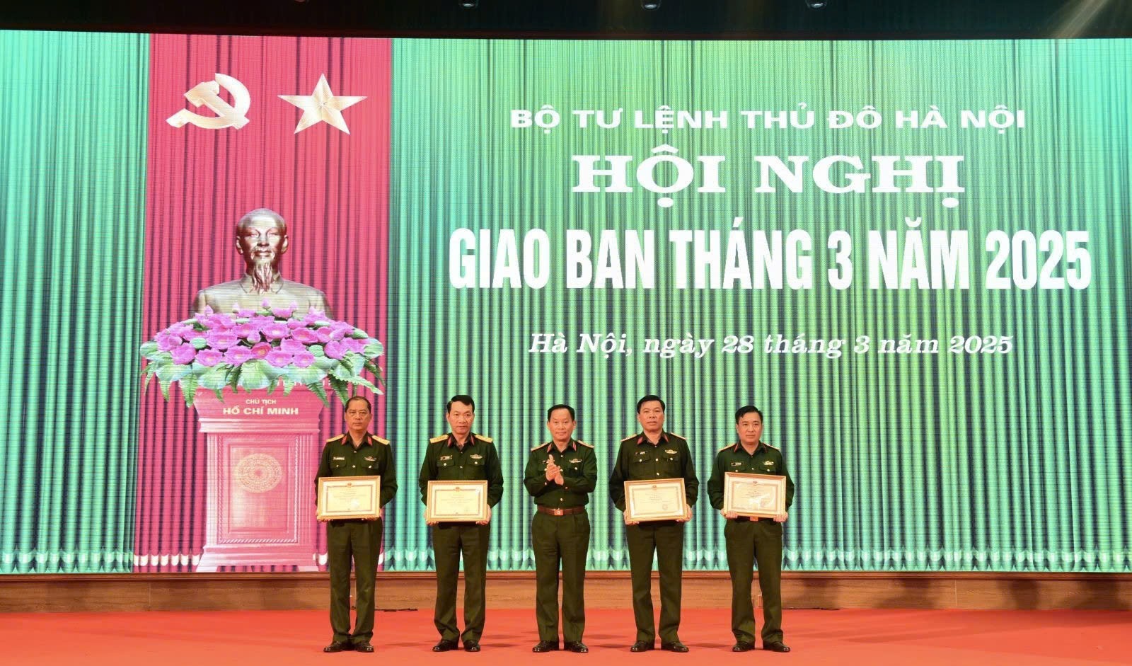 Bộ Tư lệnh Thủ đô Hà Nội triển khai đồng bộ nhiệm vụ quân sự, quốc phòng gắn phát triển kinh tế - xã hội