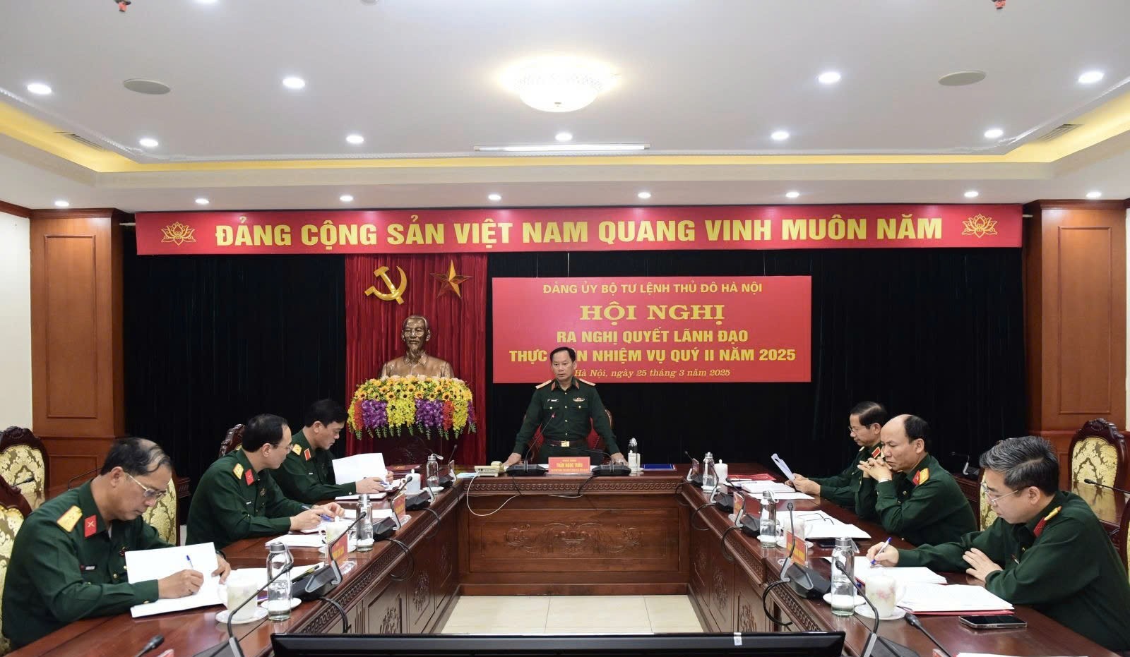 Bộ Tư lệnh Thủ đô Hà Nội tập trung nâng cao chất lượng tổng hợp, chủ động xây dựng lực lượng vững mạnh toàn diện