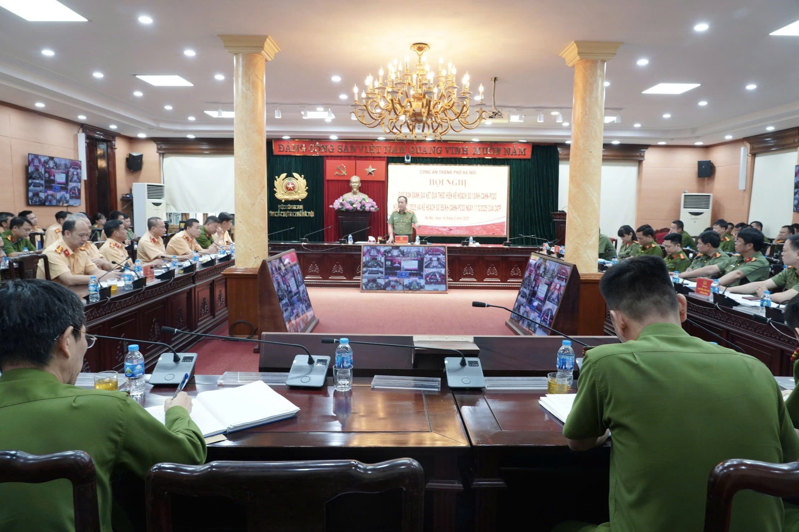 Hà Nội siết chặt quản lý khai thác cát sỏi, xử lý nghiêm vi phạm môi trường