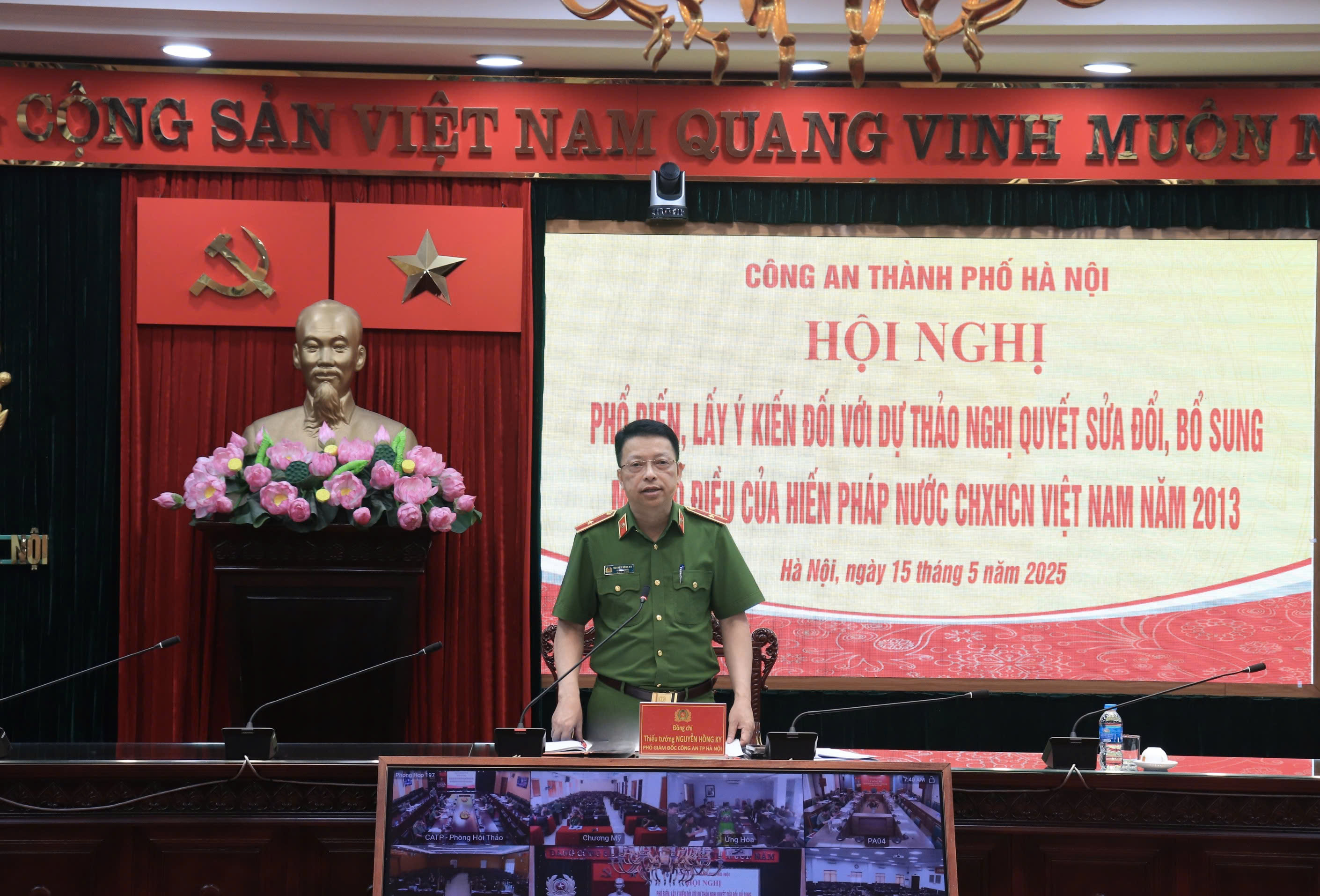 Công an Hà Nội quán triệt nhiệm vụ lấy ý kiến nhân dân về dự thảo sửa đổi Hiến pháp 2013: Phát huy quyền làm chủ, lan tỏa tinh thần thượng tôn pháp luật