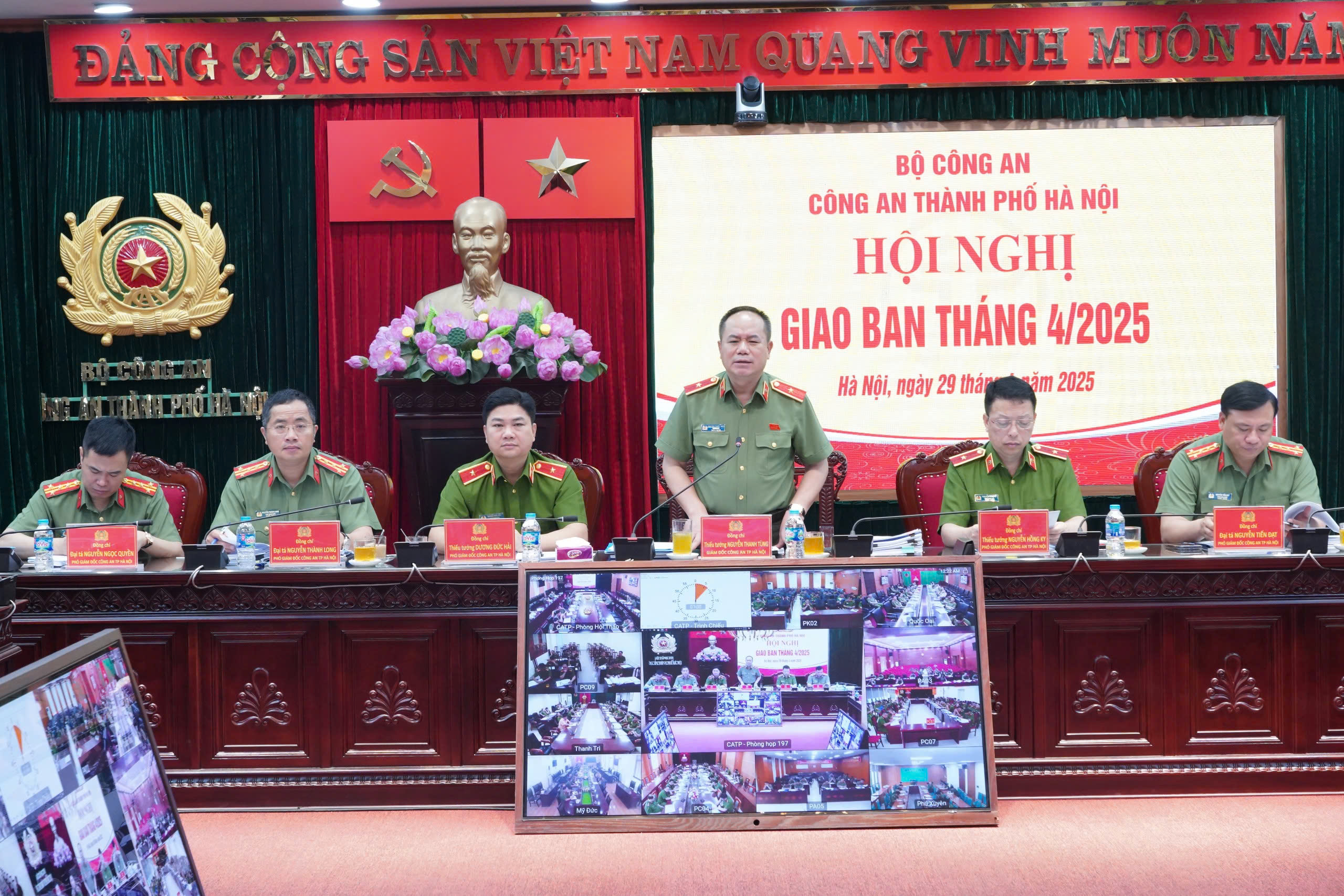 Công an Hà Nội siết chặt an ninh, chủ động chuyển trạng thái, bảo vệ tuyệt đối an toàn dịp lễ 30/4 và 1/5