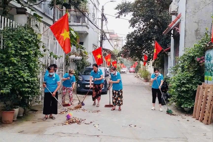 Phụ nữ Thủ đô ra quân tổng vệ sinh: Khơi dậy trách nhiệm cộng đồng từ hành động nhỏ