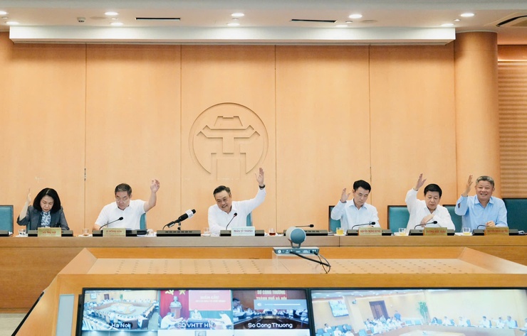 Hà Nội xem xét nhiều nội dung quan trọng về đầu tư, hạ tầng và sắp xếp đơn vị hành chính cấp xã