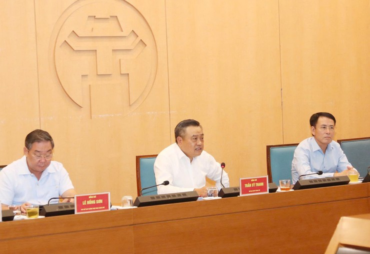 Thành phố Hà Nội tổ chức phiên họp thường kỳ tháng 6-2025: Quyết liệt, hiệu quả, sát thực tiễn