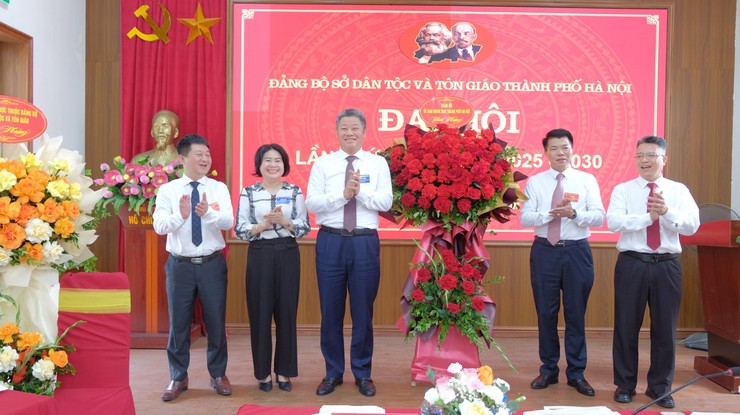 Đảng bộ Sở Dân tộc và Tôn giáo Hà Nội: Đoàn kết, đổi mới, nâng cao hiệu quả công tác dân tộc - tôn giáo trong giai đoạn mới