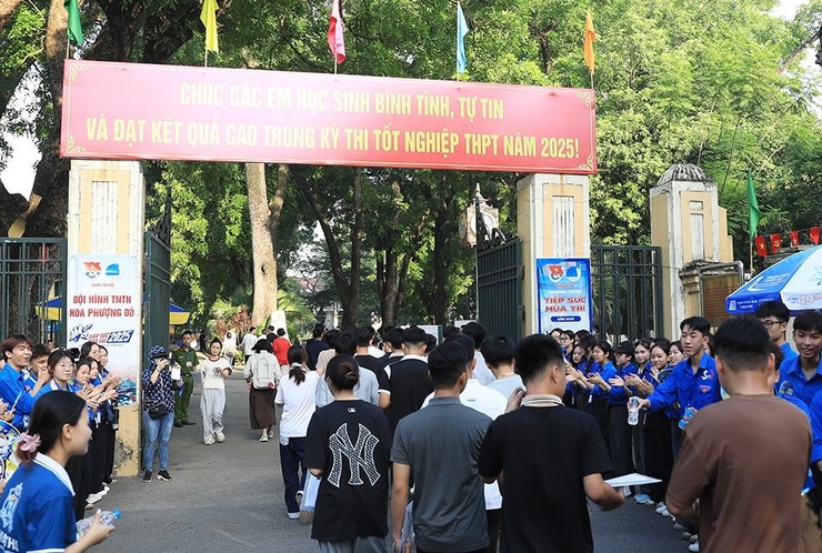 Hơn 1 triệu thí sinh trên cả nước bước vào kỳ thi tốt nghiệp THPT 2025: Hà Nội bảo đảm an toàn tuyệt đối