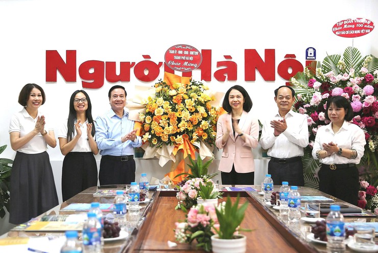 Tạp chí Người Hà Nội - cầu nối văn hóa, chính trị giữa Đảng bộ, chính quyền và nhân dân Thủ đô