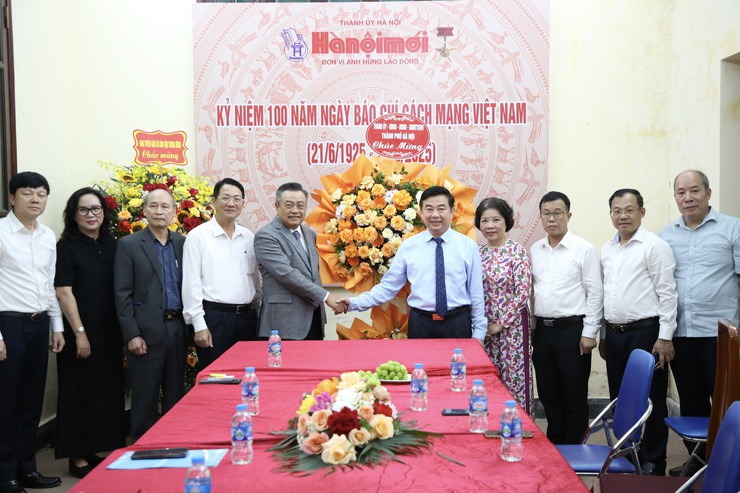 Báo Hànộimới tiếp tục đóng góp thiết thực, củng cố niềm tin của nhân dân vào sự lãnh đạo của Đảng, chính quyền thành phố