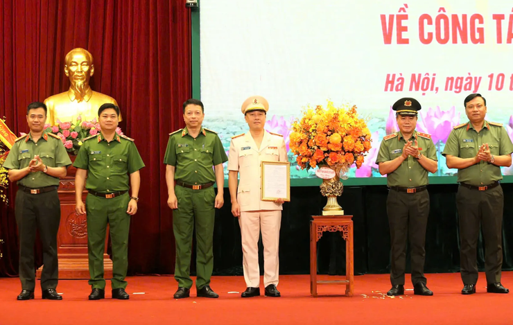 Thành phố Hà Nội bổ nhiệm Phó Giám đốc Công an