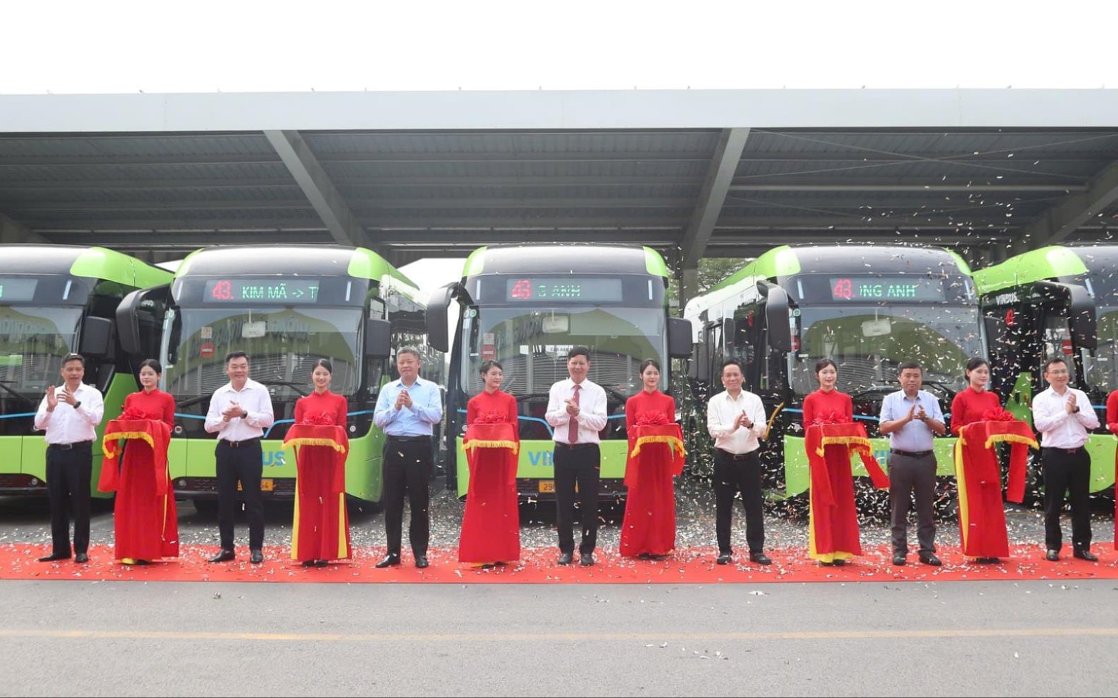 Hà Nội khai trương tuyến buýt điện số 43: Kết nối Đông Anh - trung tâm Thủ đô, bước tiến mới trong giao thông xanh
