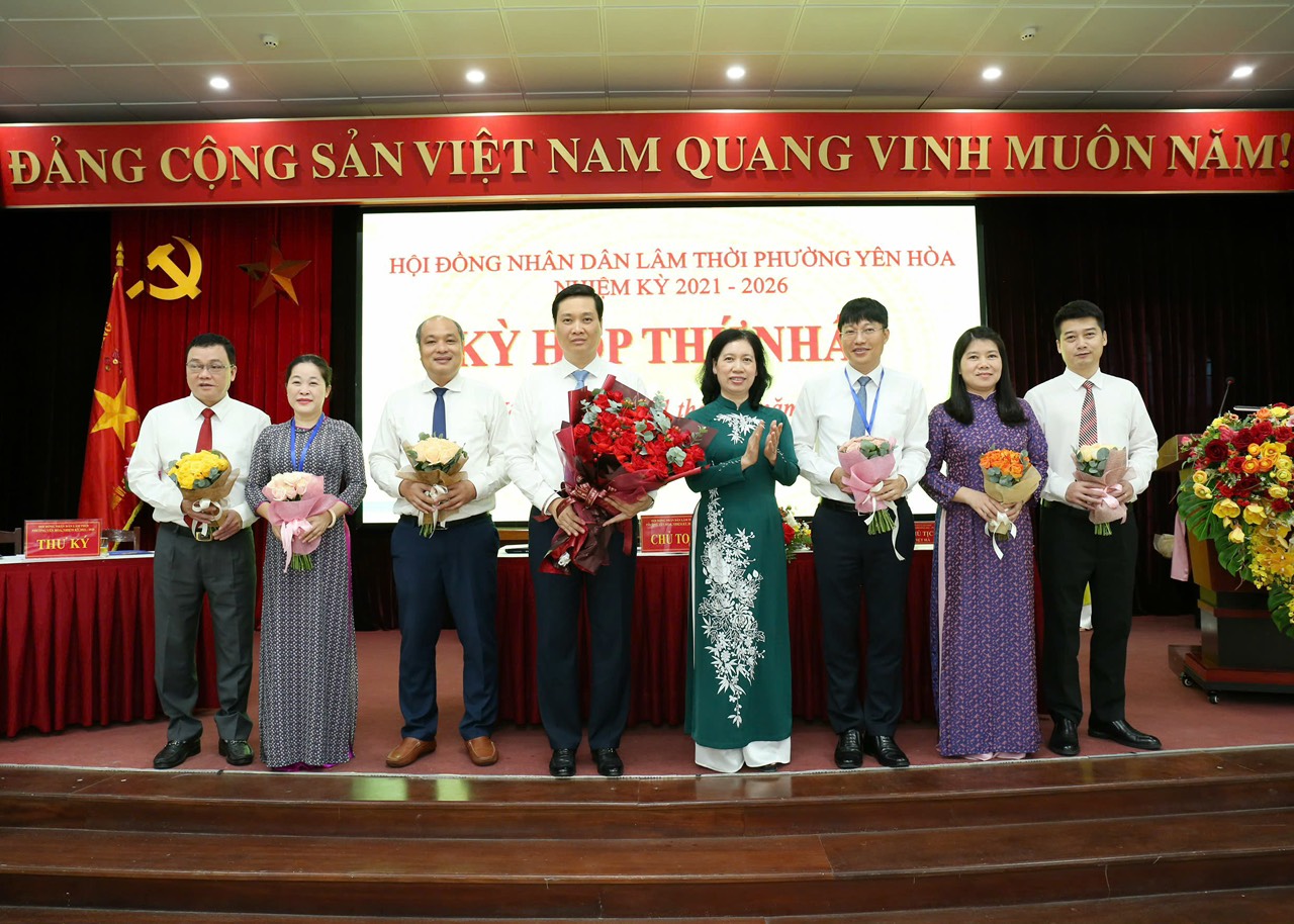 HĐND phường Yên Hòa khóa I: Kiện toàn tổ chức, thống nhất hành động, quyết tâm xây dựng chính quyền hiệu lực, hiệu quả
