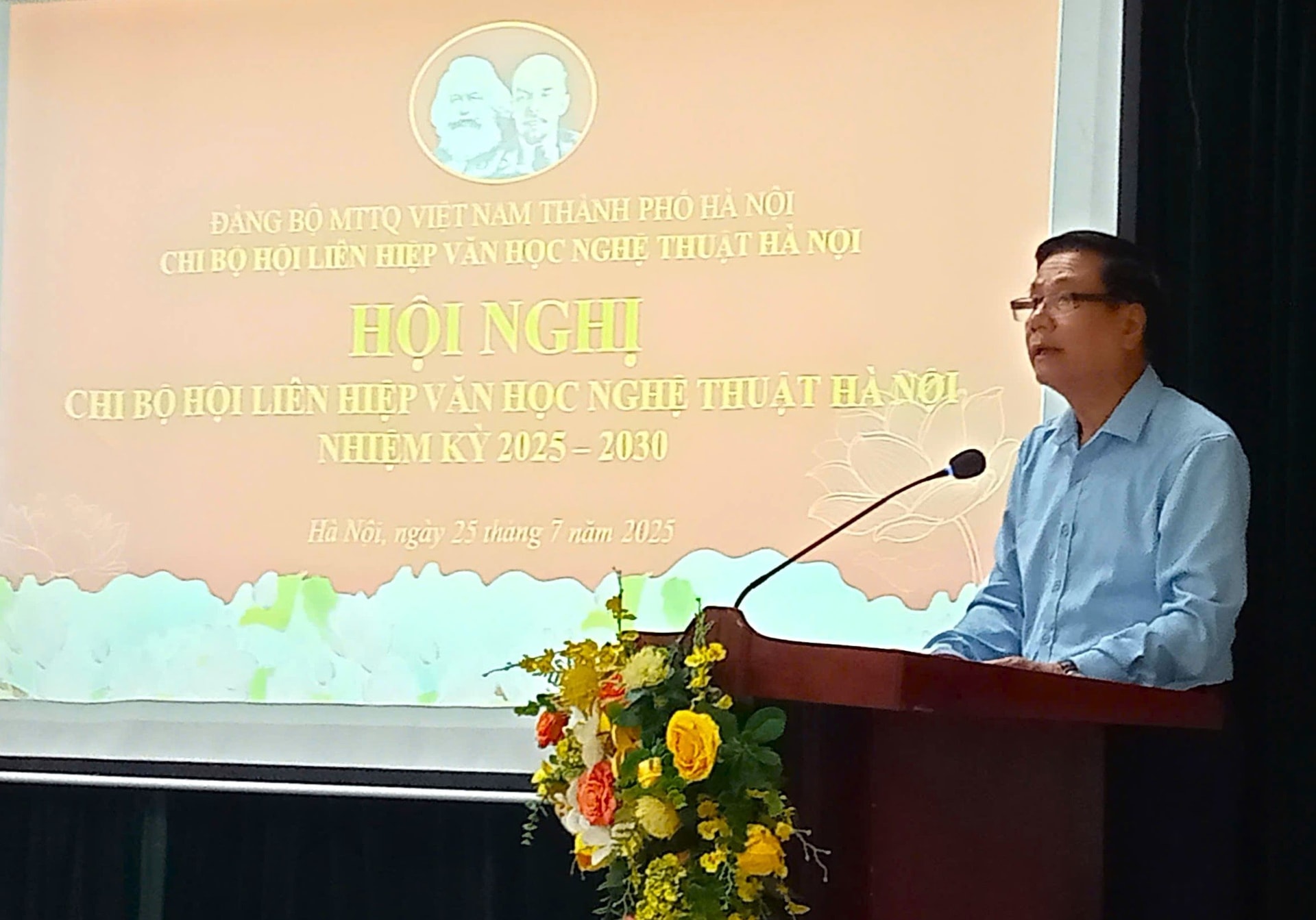 Hội Liên hiệp Văn học Nghệ thuật Hà Nội đóng góp ý kiến vào Dự thảo Báo cáo chính trị Đại hội Đảng bộ MTTQ Việt Nam thành phố nhiệm kỳ 2025-2030