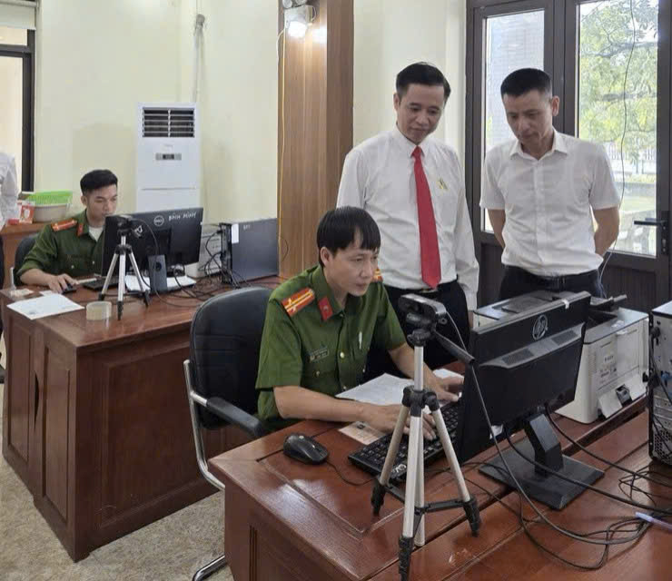 Xã Bình Minh phấn đấu hoàn thành việc đổi thẻ đảng viên trước ngày 15-8-2025