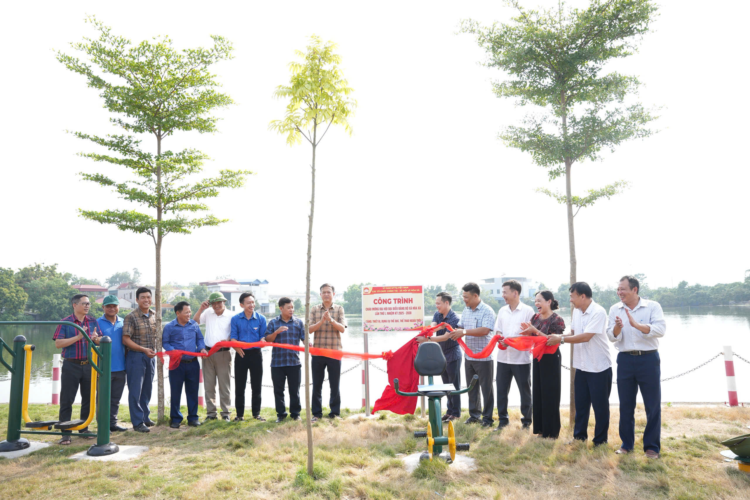 Xã Hòa Xá phát huy sức mạnh cộng đồng xây dựng công trình dân sinh chào mừng Đại hội Đảng
