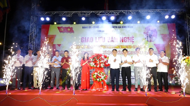 Xã Bình Minh rộn ràng hội diễn văn nghệ quần chúng, lan tỏa tinh thần đoàn kết và khát vọng phát triển