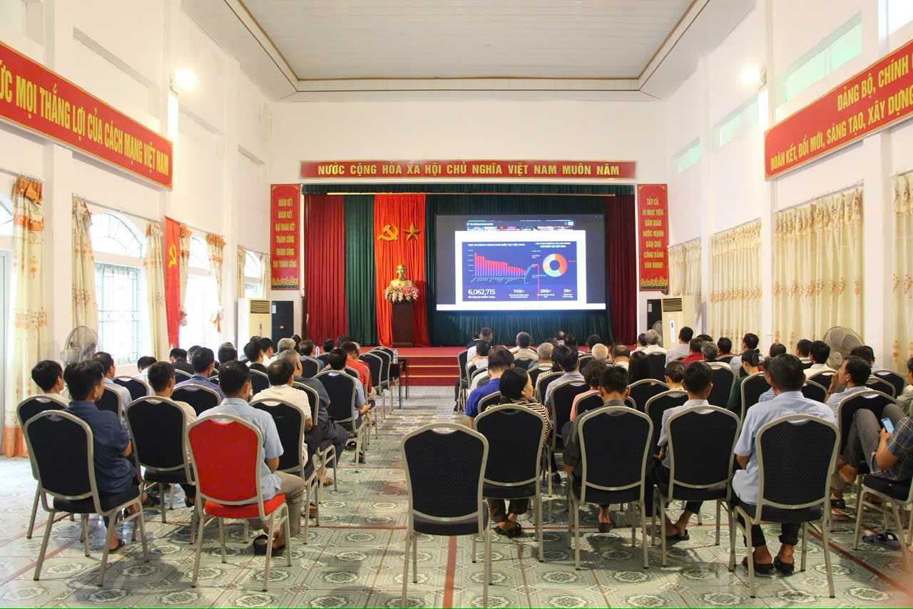 Xã Phúc Sơn tập huấn chuyển đổi số: Bồi dưỡng lực lượng nòng cốt, kiến tạo xã hội số từ cơ sở