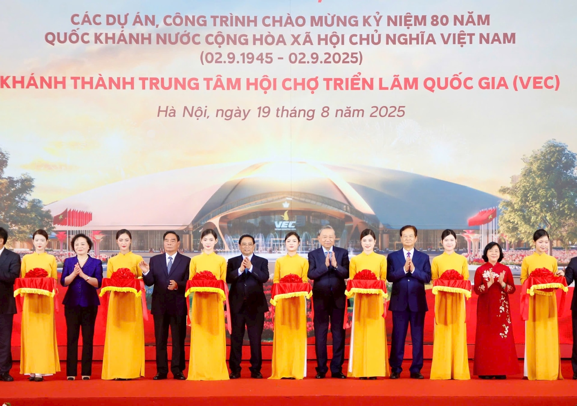 Đồng loạt khánh thành, khởi công 250 dự án, công trình trên cả nước: Tạo đà, tạo lực, tạo khí thế cho tăng trưởng 2 con số