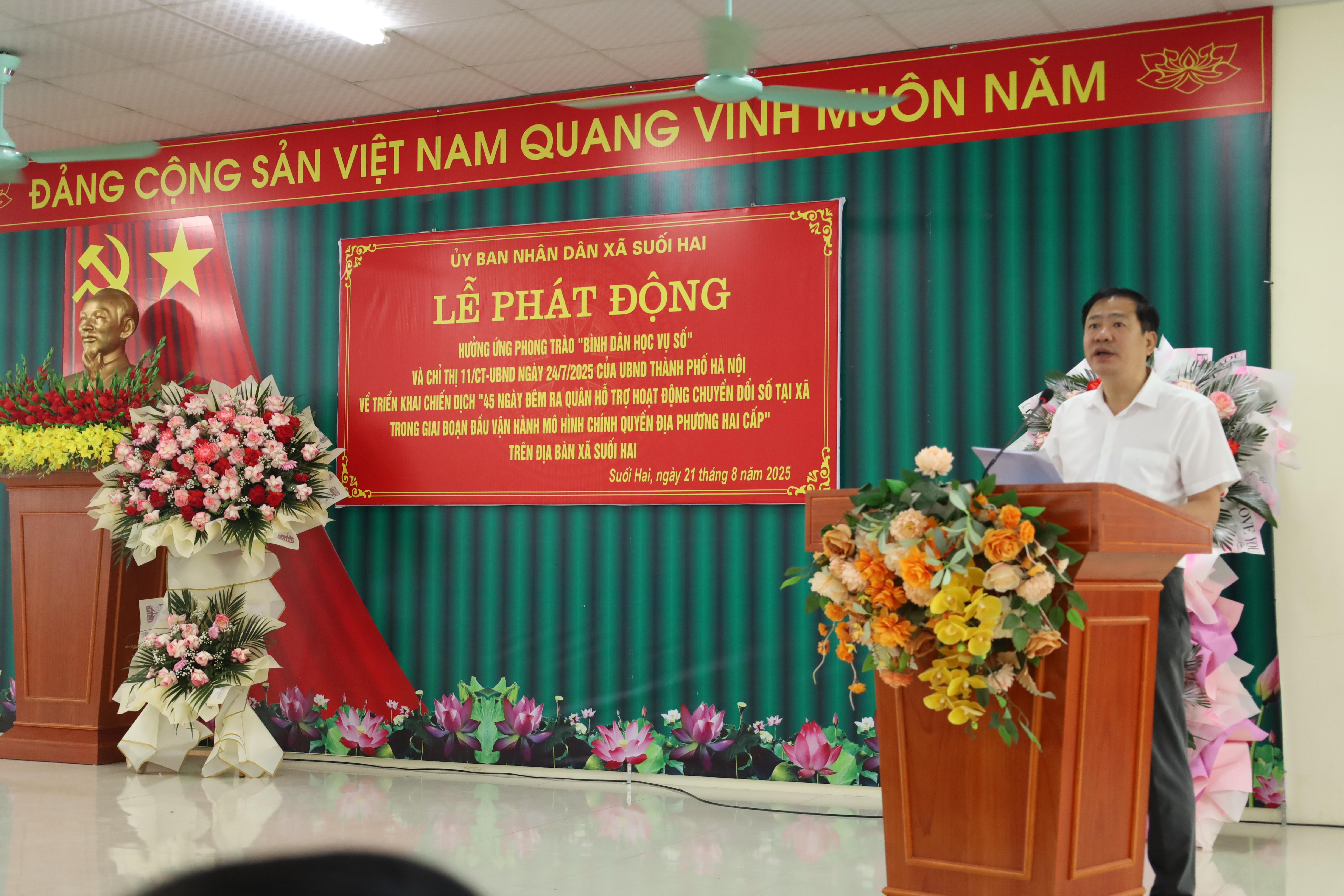 Xã Suối Hai phát động phong trào “Bình dân học vụ số”: Lan tỏa tinh thần công dân số trong kỷ nguyên chuyển đổi số