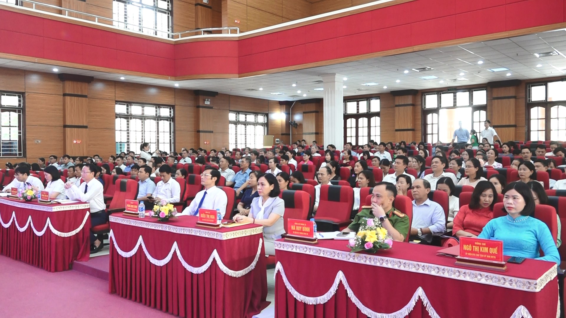 Đảng bộ xã Quảng Oai: Khơi dậy quyết tâm mới trong nhiệm kỳ 2025-2030