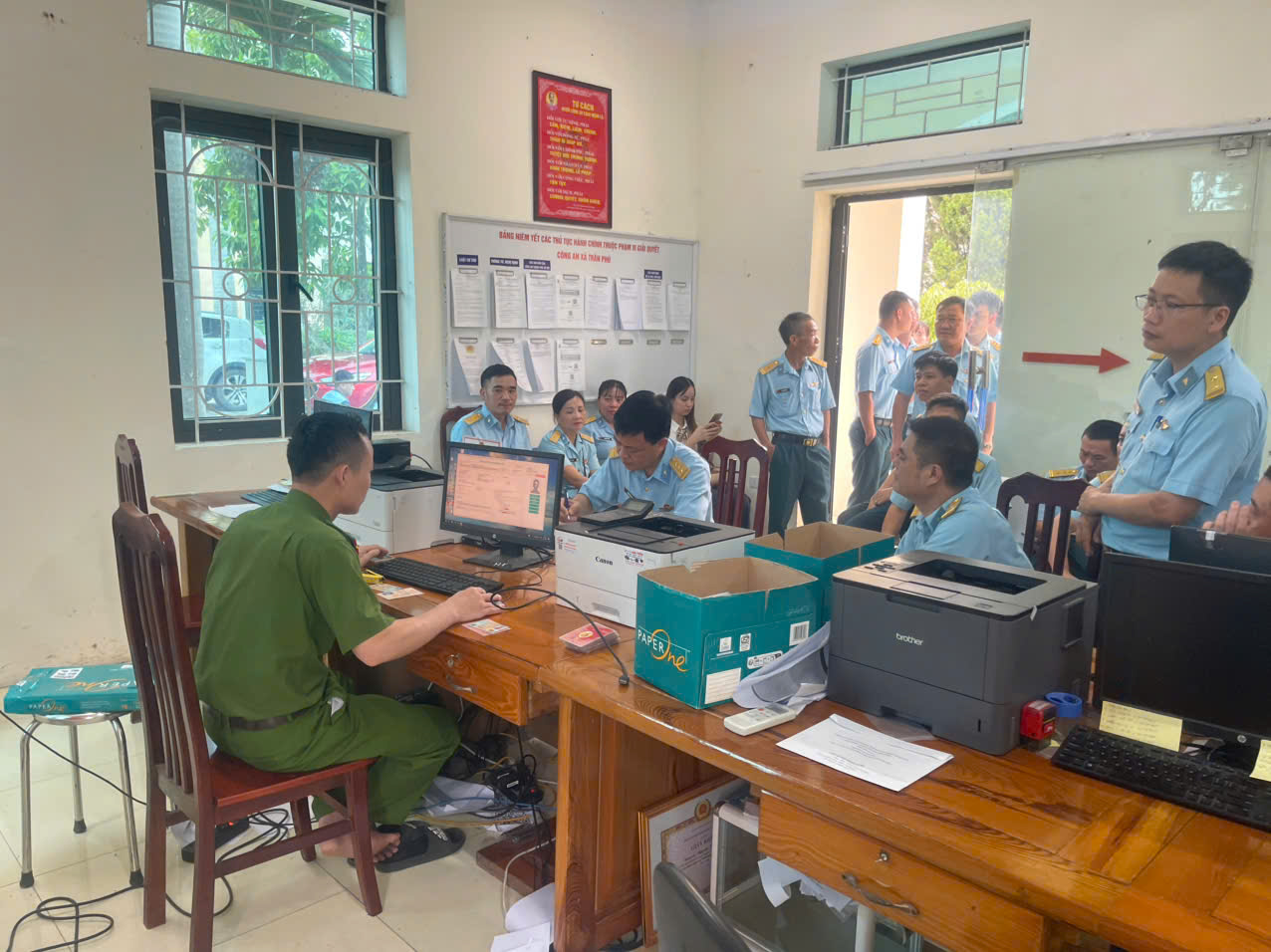 Xã Trần Phú đẩy nhanh đổi thẻ đảng viên gắn với cơ sở dữ liệu quốc gia: Bước tiến mới trong quản lý đảng viên thời kỳ chuyển đổi số