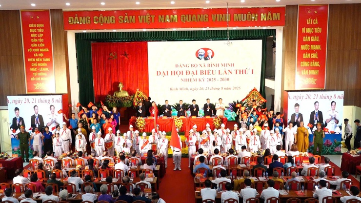 Xây dựng xã Bình Minh xanh, văn minh, hiện đại, nhân dân hạnh phúc