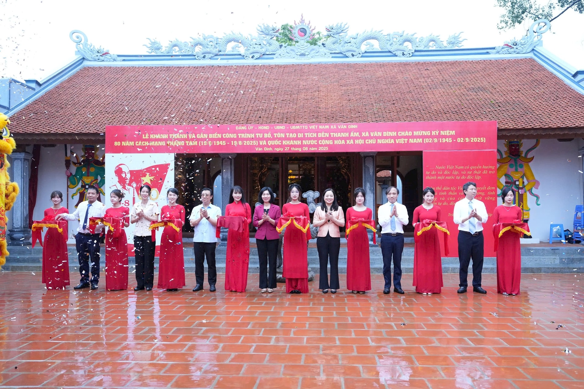 Xã Vân Đình khánh thành và gắn biển công trình tu bổ và tôn tạo di tích đền Thanh Ấm chào mừng Quốc khánh 2-9