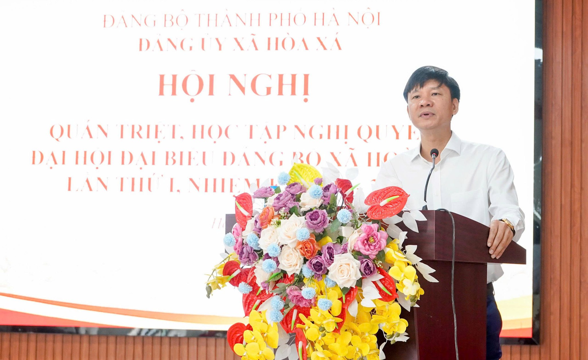 Xã Hòa Xá trao Huy hiệu Đảng, quán triệt Nghị quyết Đại hội: Khẳng định bản lĩnh, khơi dậy khát vọng phát triển trong kỷ nguyên mới