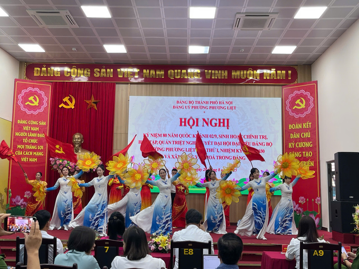 Phường Phương Liệt: Phát huy sức mạnh đại đoàn kết, quyết tâm xây dựng Đảng bộ trong sạch, vững mạnh