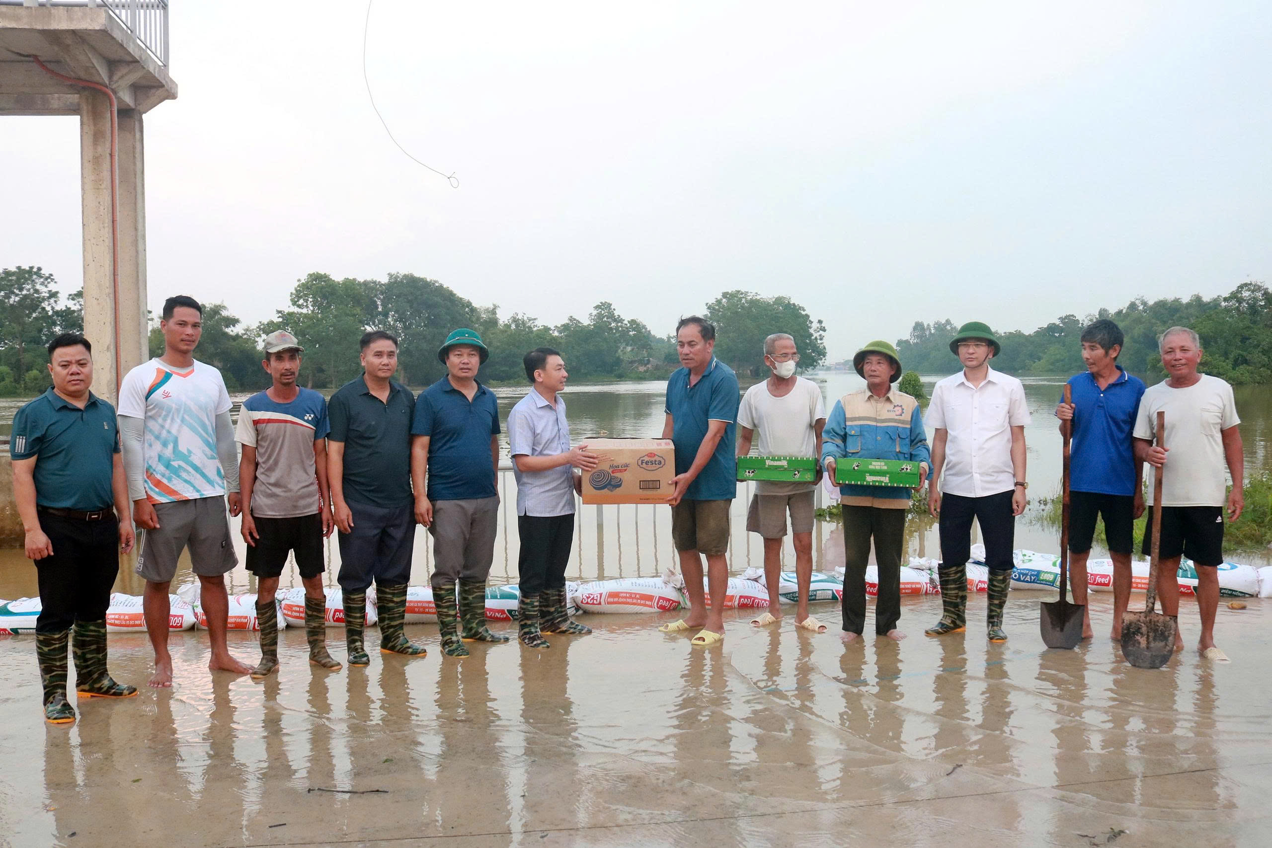 Xã Xuân Mai: Chủ động ứng phó hoàn lưu bão số 5, đảm bảo an toàn hệ thống đê điều