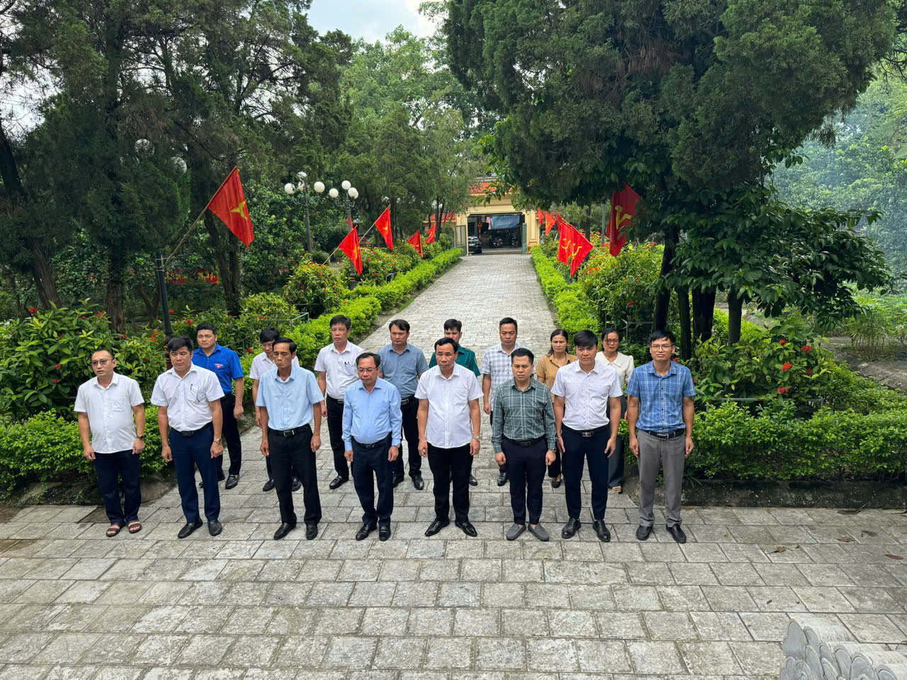 Xã Hạ Bằng: Trang nghiêm tưởng niệm anh hùng liệt sĩ, khơi dậy khát vọng dựng xây quê hương giàu đẹp