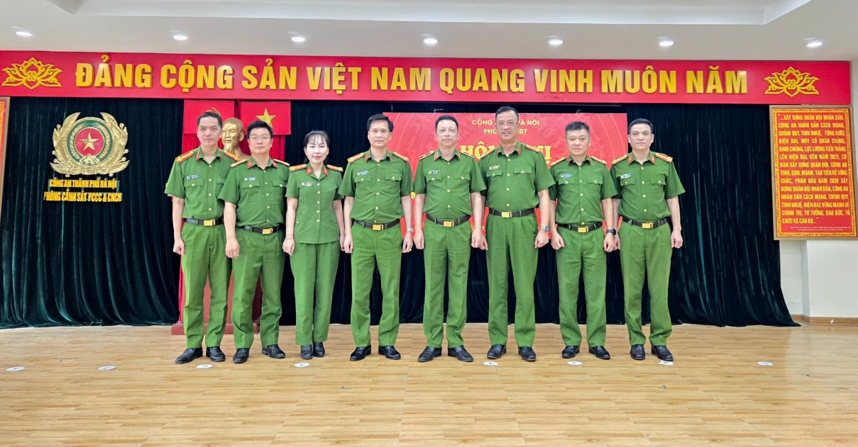 Công an Hà Nội nâng cao hiệu quả công tác phòng cháy, chữa cháy và cứu nạn cứu hộ: Chủ động, quyết liệt, không để bị động, bất ngờ