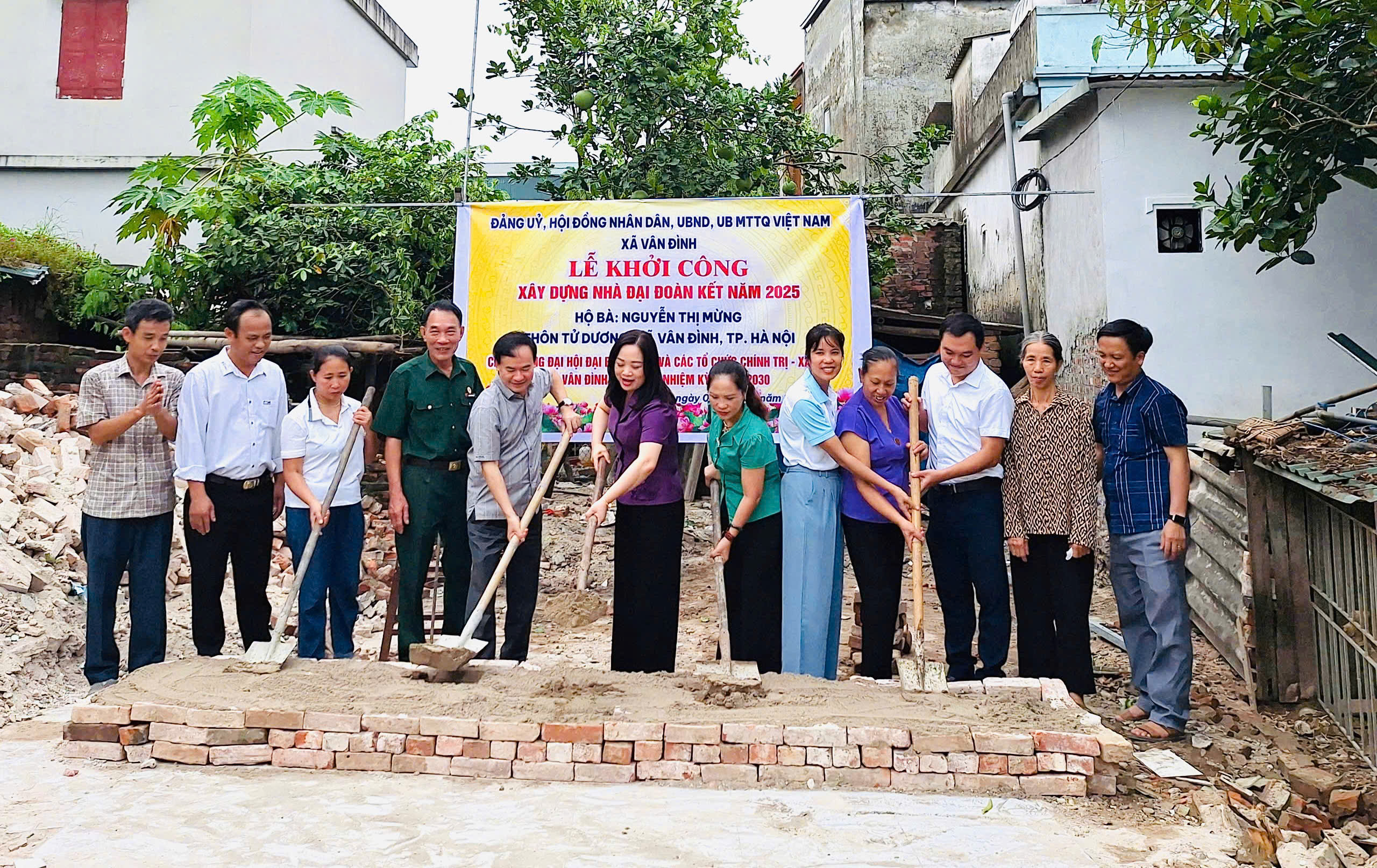 Xã Vân Đình khởi công xây dựng nhà Đại đoàn kết cho hộ đặc biệt khó khăn