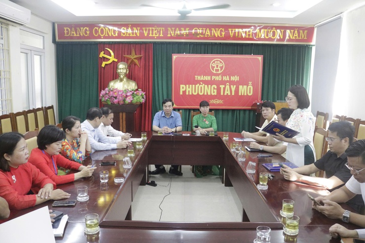 Phường Tây Mỗ kiện toàn tổ chức Đảng trong các cơ quan hành chính theo mô hình chính quyền địa phương hai cấp