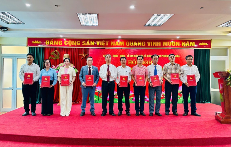 Phường Yên Nghĩa đẩy mạnh kiện toàn tổ chức, nâng cao hiệu quả hoạt động hệ thống chính trị trong giai đoạn mới