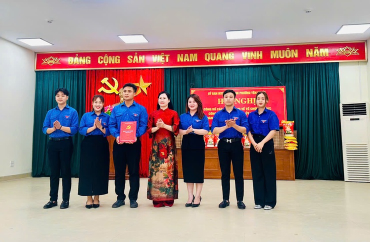 Phường Yên Nghĩa công bố các quyết định kiện toàn tổ chức MTTQ và các tổ chức chính trị - xã hội: Tạo động lực mới trong giai đoạn chuyển mình