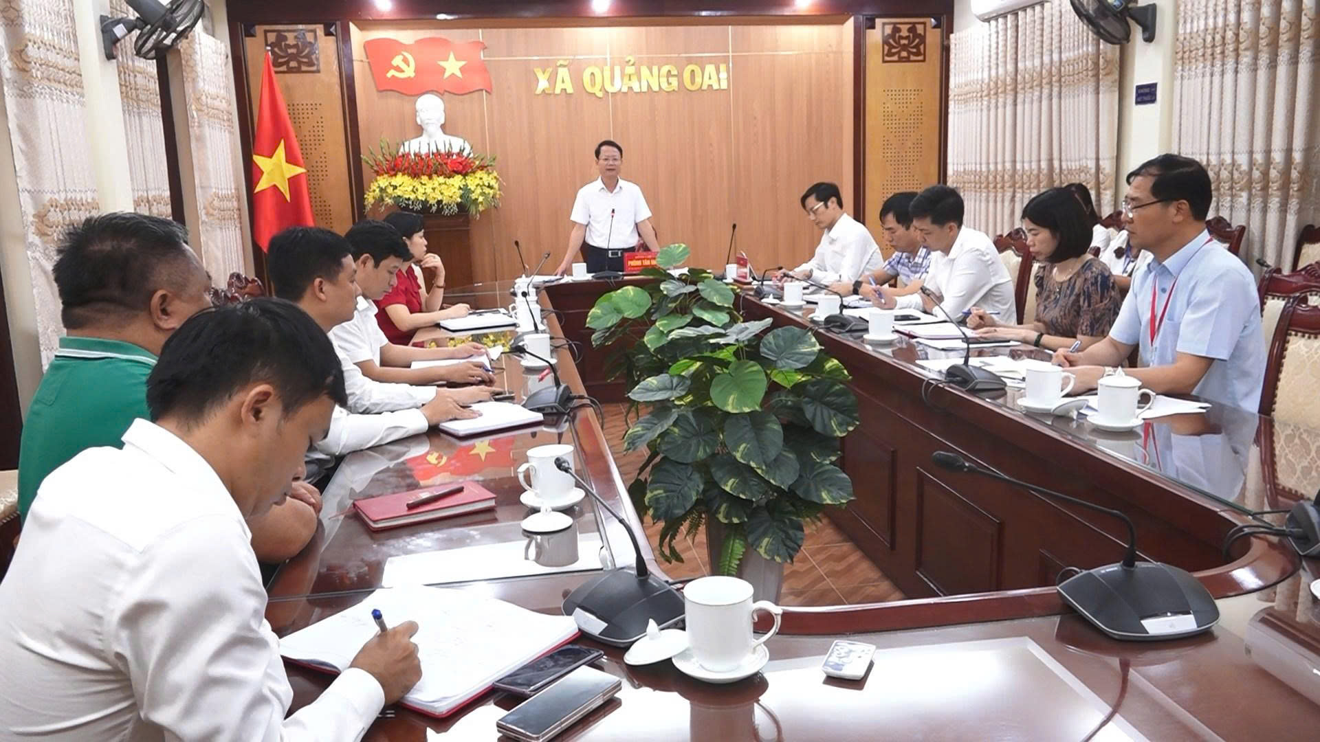 Xã Quảng Oai tiên phong trong chuyển đổi số: Xây dựng công dân số, chính quyền số, hạ tầng số hiện đại