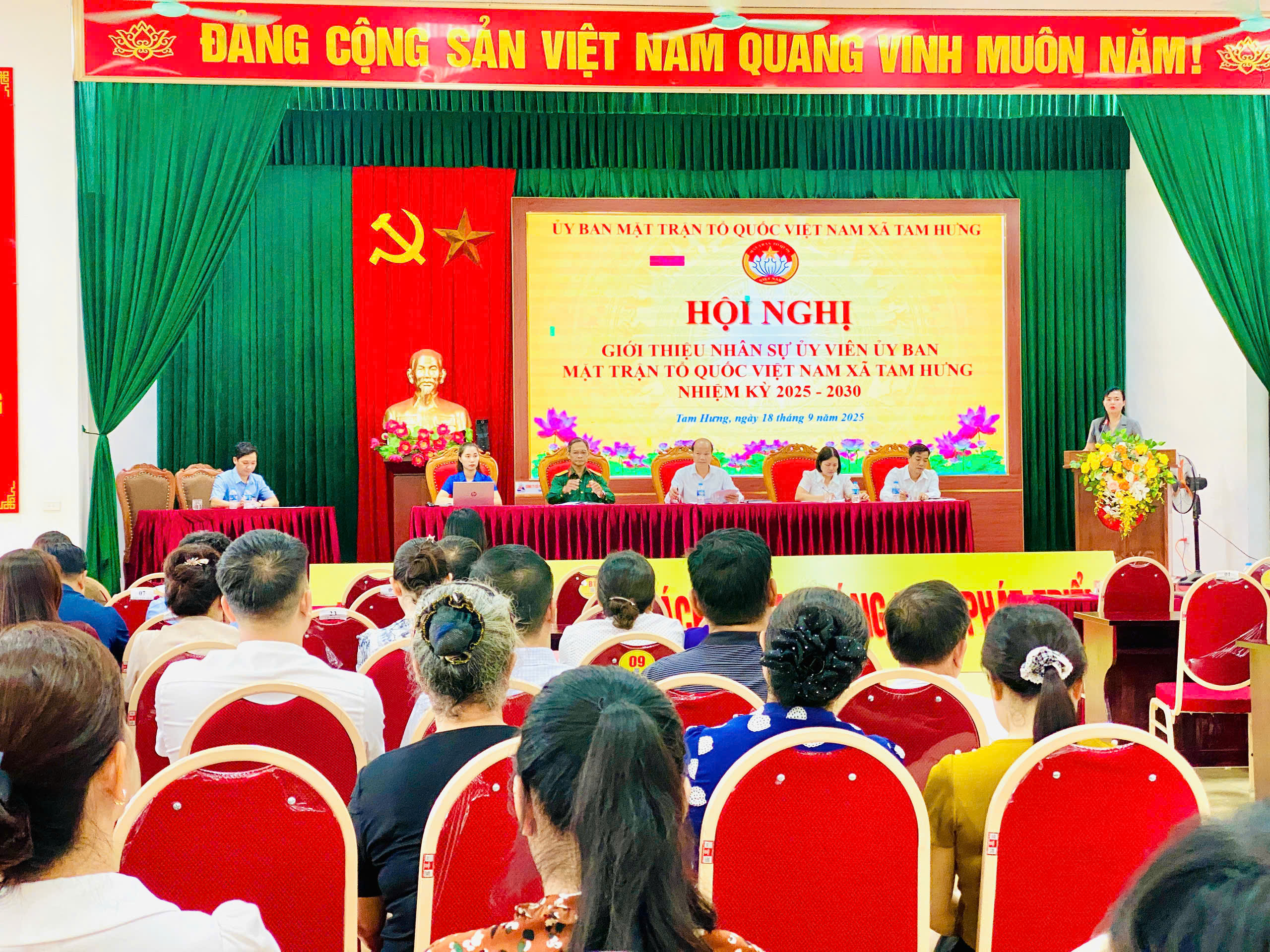 Xã Tam Hưng hoàn thành bước giới thiệu nhân sự chuẩn bị Đại hội đại biểu MTTQ nhiệm kỳ 2025 - 2030