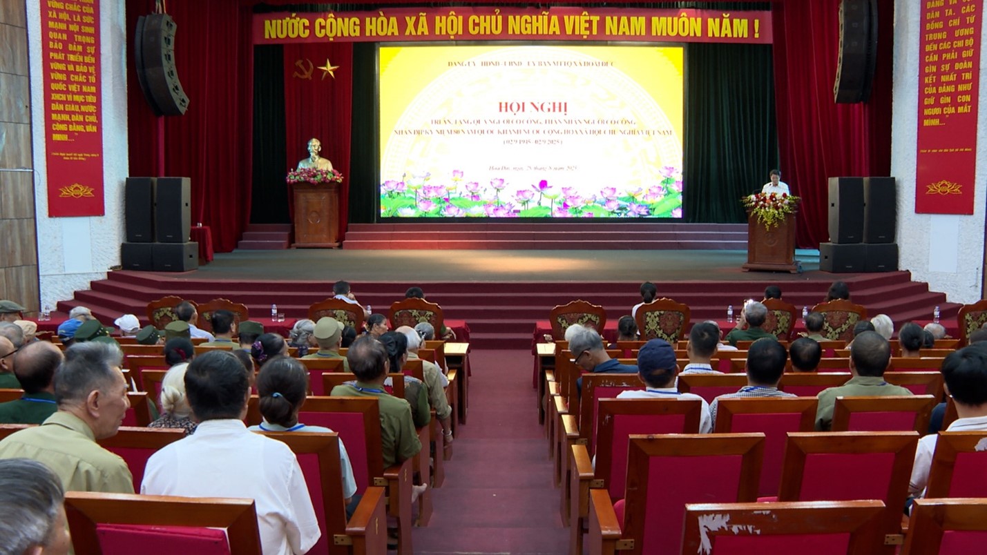 Xã Hoài Đức tri ân người có công: Lan tỏa đạo lý “Uống nước nhớ nguồn”, bồi đắp niềm tin nhân dân