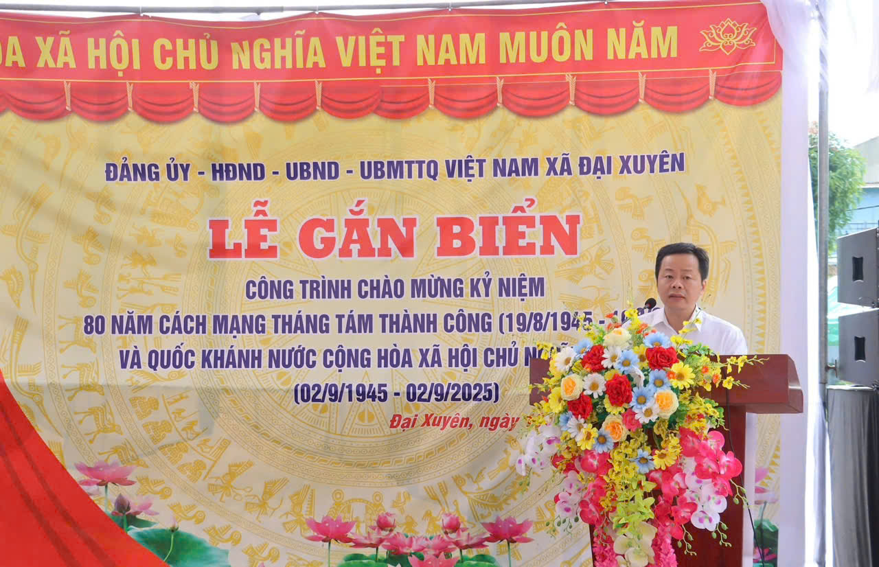 Xã Đại Xuyên gắn biển Đình làng Cổ Chế: Tôn vinh di sản, bồi đắp niềm tự hào dân tộc
