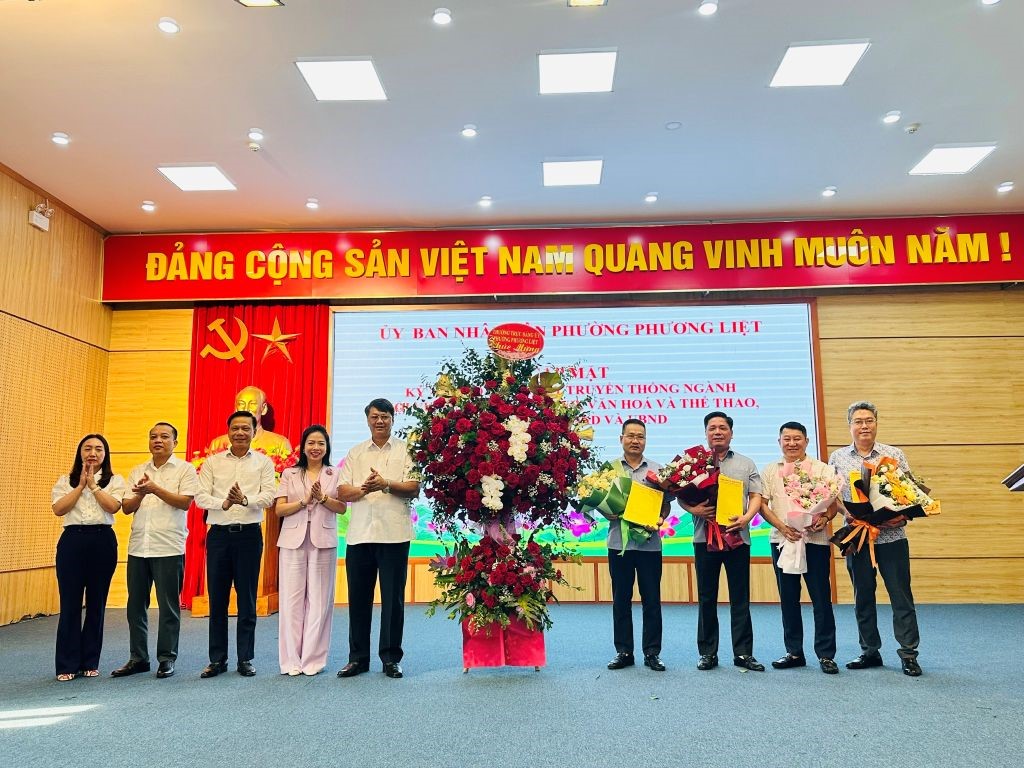 Phường Phương Liệt kỷ niệm 80 năm truyền thống các ngành khối hành chính - quản lý nhà nước