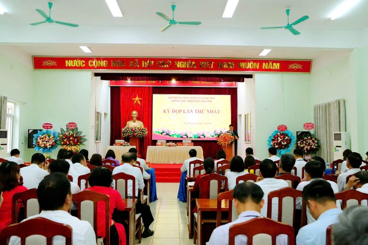 HĐND xã Ngọc Hồi khóa XXII họp phiên đầu tiên: Khẳng định quyết tâm xây dựng chính quyền cơ sở gần dân, vì dân phục vụ