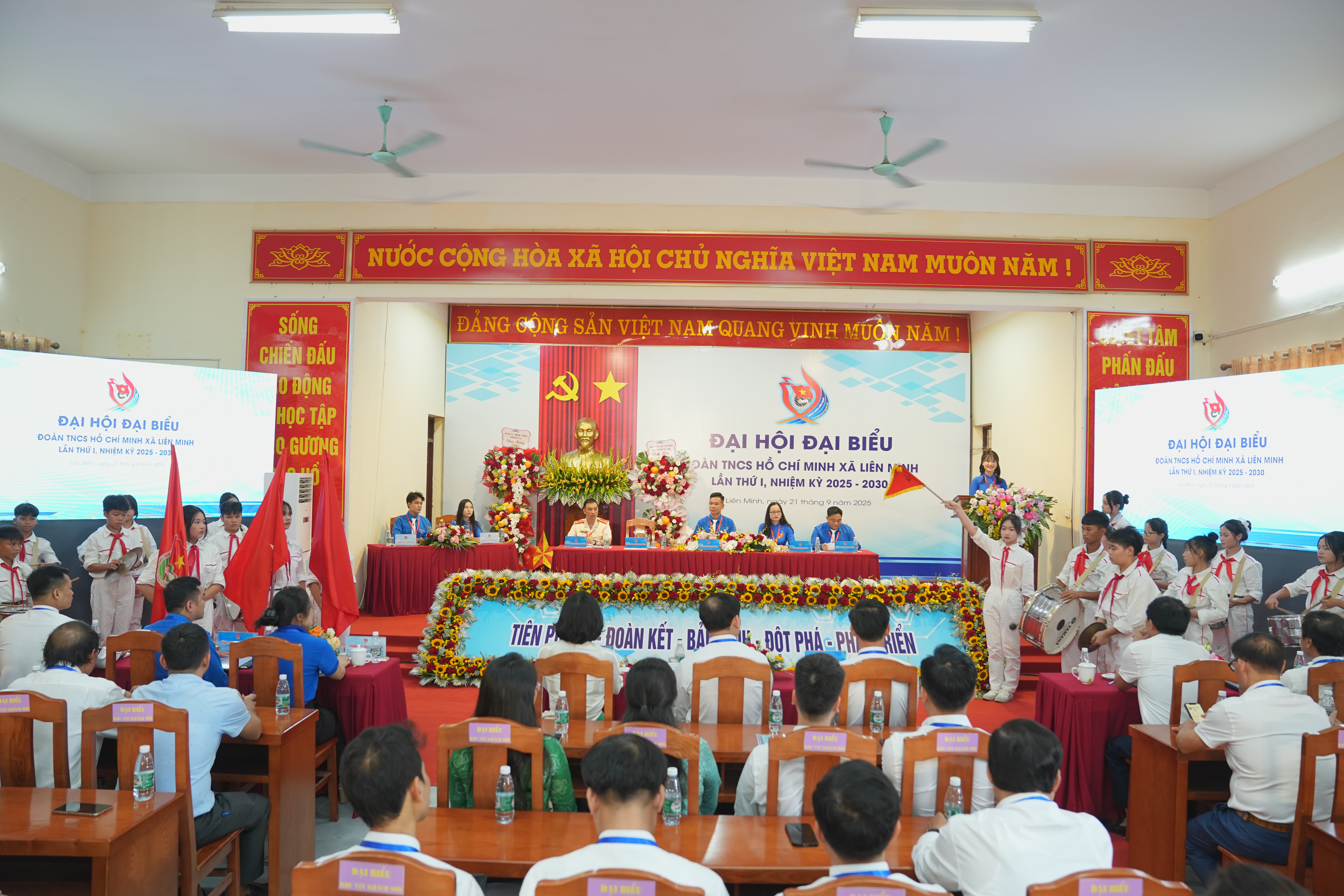 Khí thế mới của tuổi trẻ Liên Minh: Tiên phong - Đoàn kết - Bản lĩnh - Đột phá - Phát triển