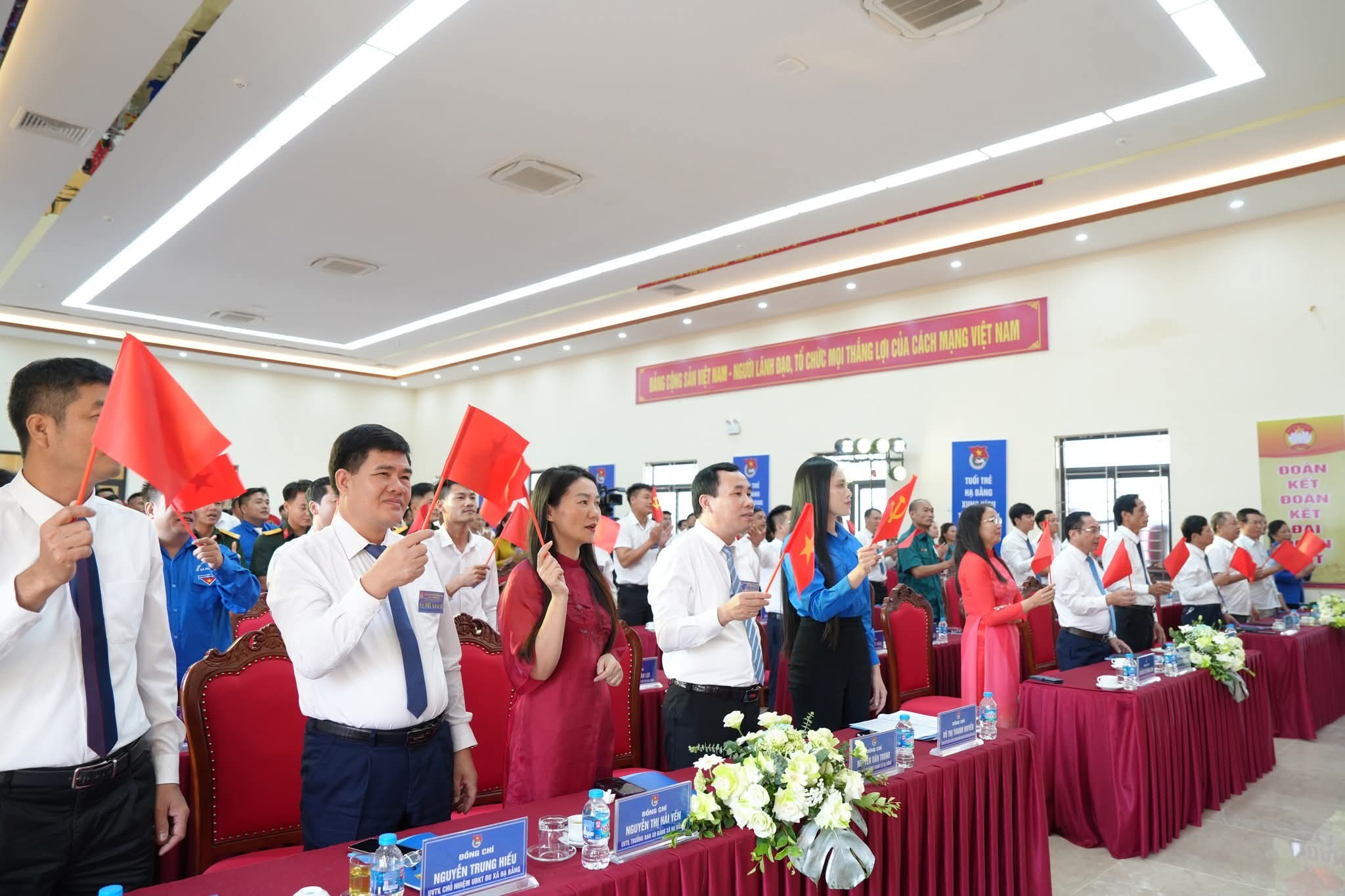 Đại hội đại biểu Đoàn TNCS Hồ Chí Minh xã Hạ Bằng nhiệm kỳ 2025 - 2030: Khát vọng cống hiến trí tuệ, tinh thần xung kích của tuổi trẻ trong kỷ nguyên số