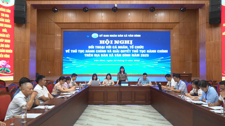 Tăng cường công tác tuyên truyền nâng cao nhận thức của các tổ chức, cá nhân, doanh nghiệp về thực hiện dịch vụ công trực tuyến