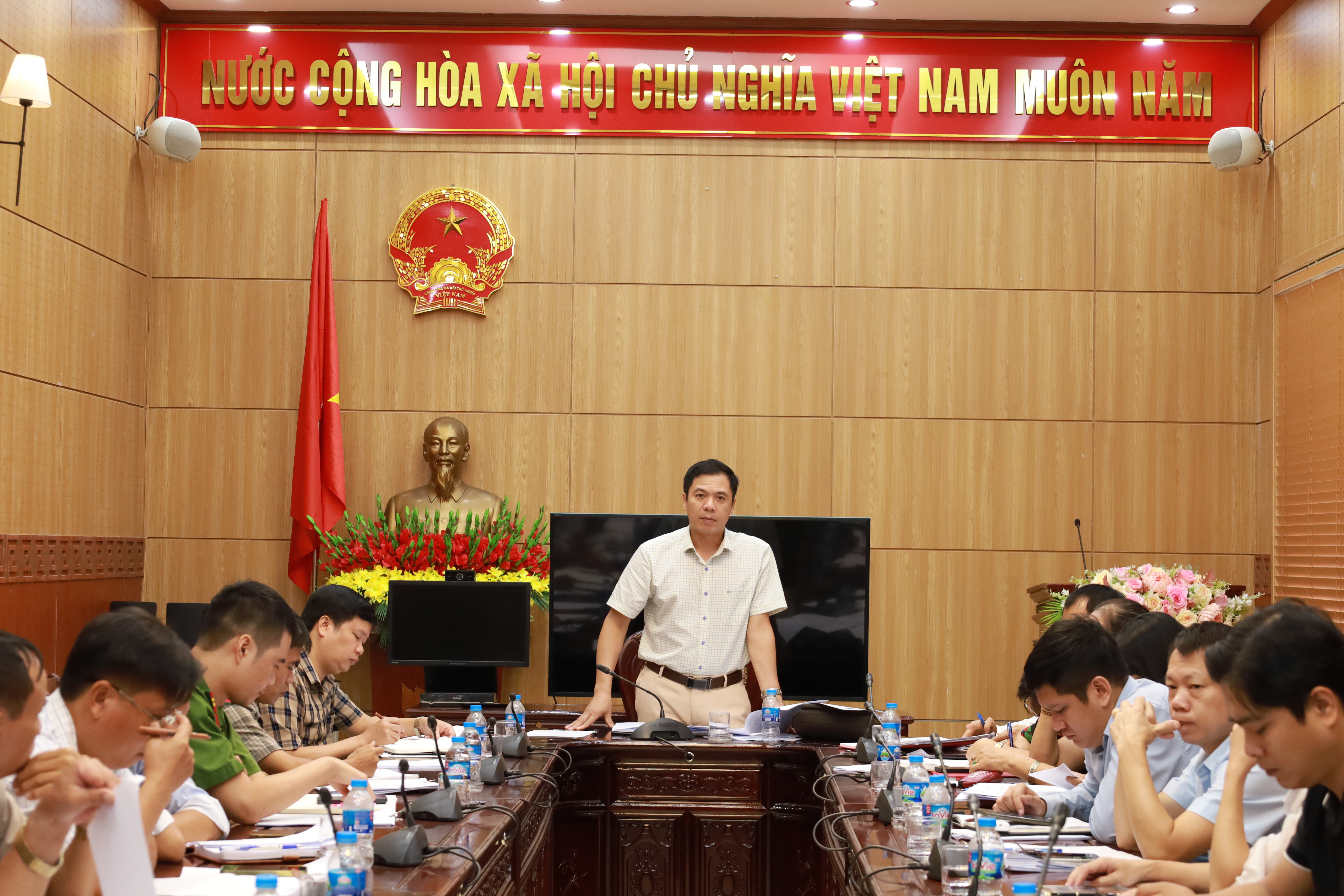Xã Suối Hai triển khai cuộc thi “Xây dựng và giữ gìn thôn, xóm, ngõ sáng - xanh - sạch - đẹp” năm 2025