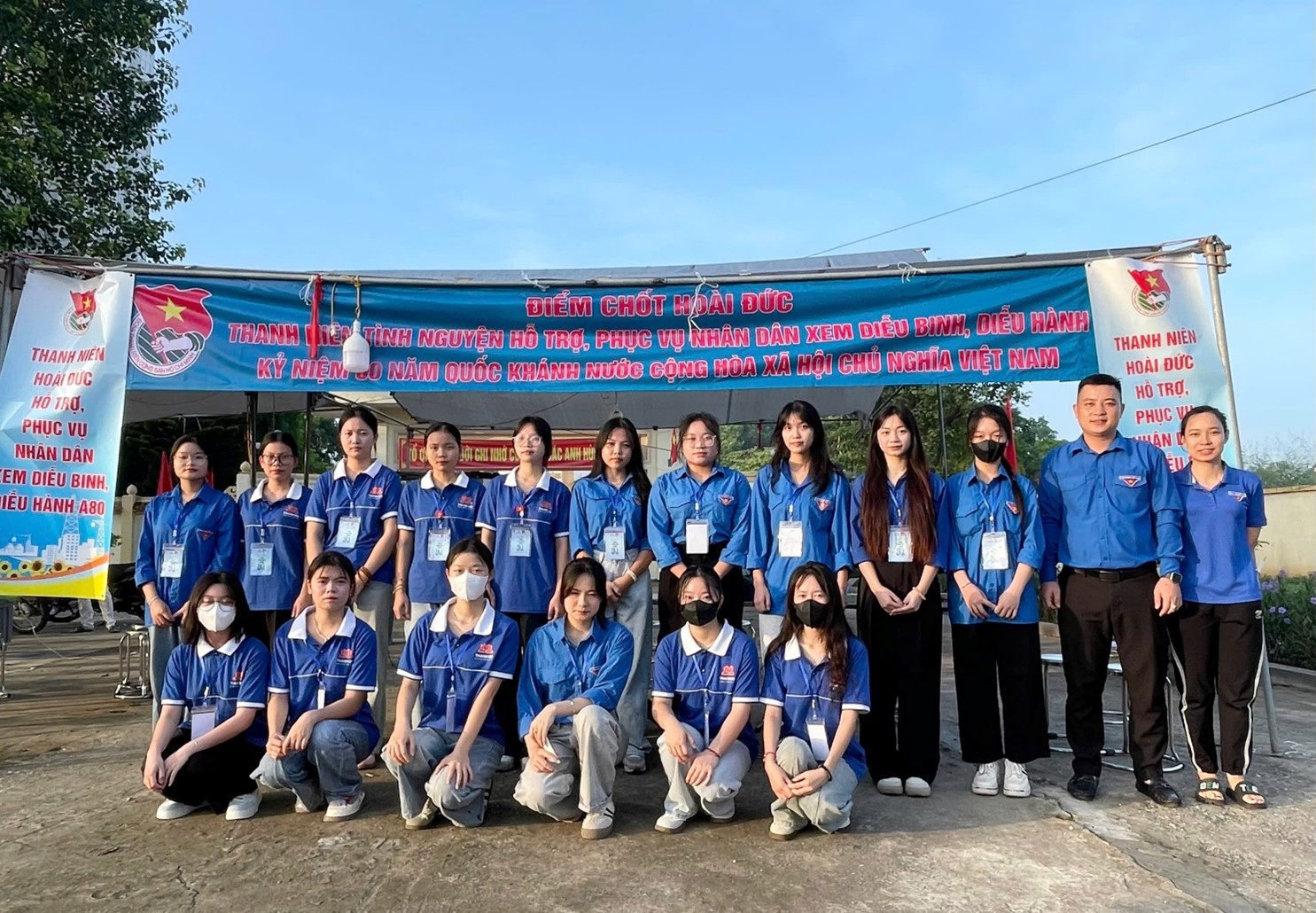 Tuổi trẻ xã Hoài Đức xung kích, tình nguyện tiếp sức người dân tham gia sự kiện A80