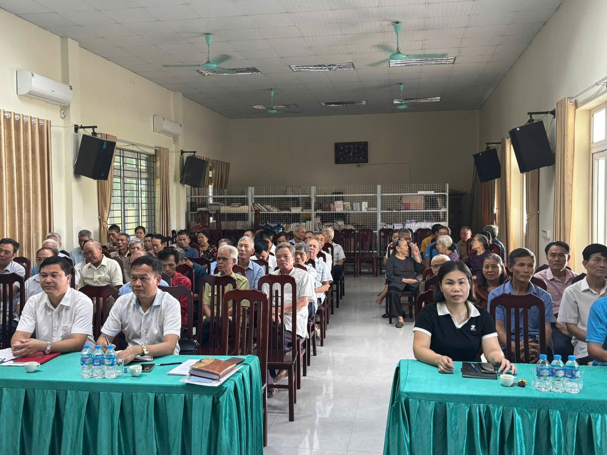 Đảng bộ xã Hòa Xá đẩy mạnh sinh hoạt chuyên đề về chuyển đổi số trong Đảng