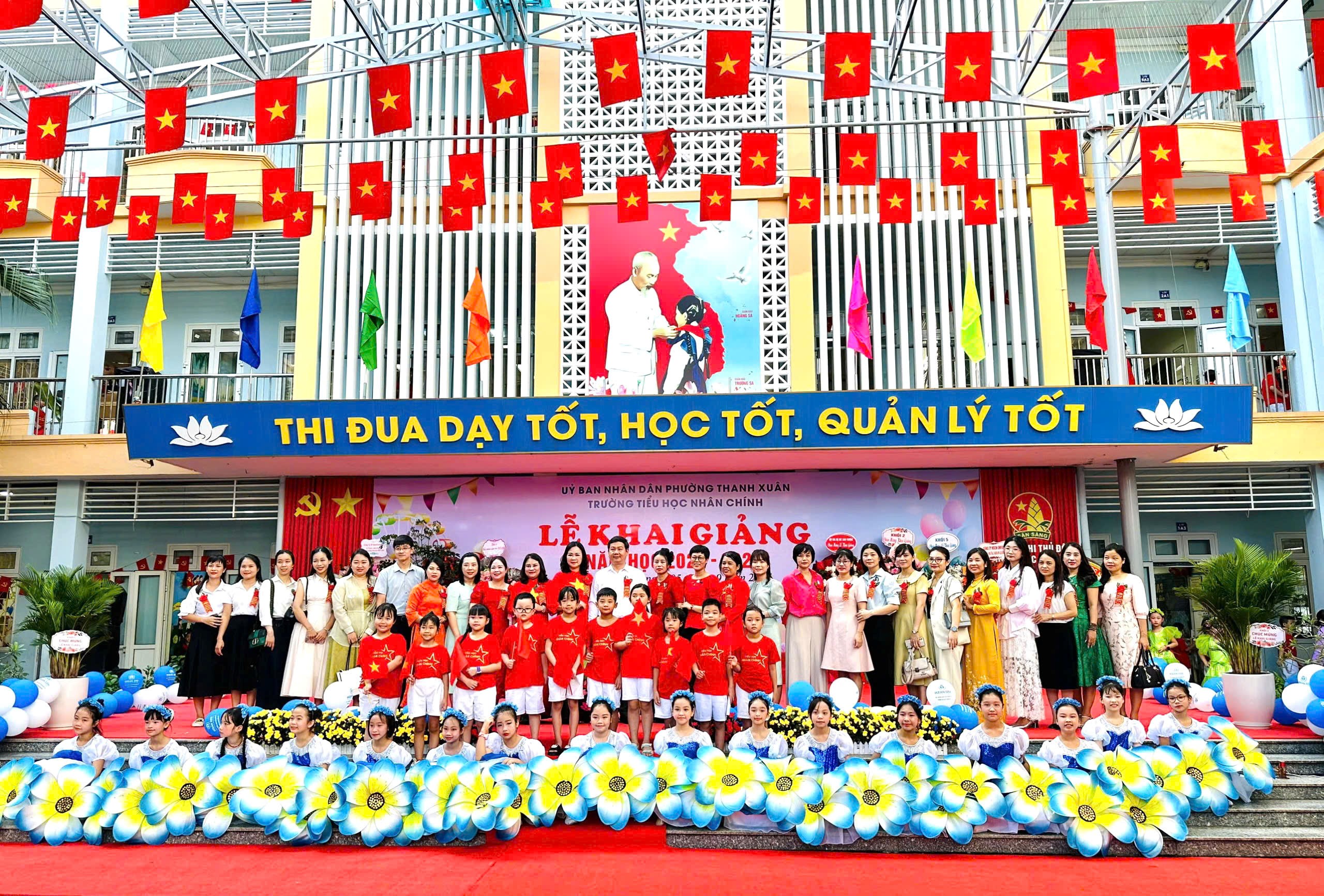 Các trường học phường Thanh Xuân bước vào năm học mới 2025-2026 với khí thế “Kỷ cương - Sáng tạo - Đột phá - Phát triển”