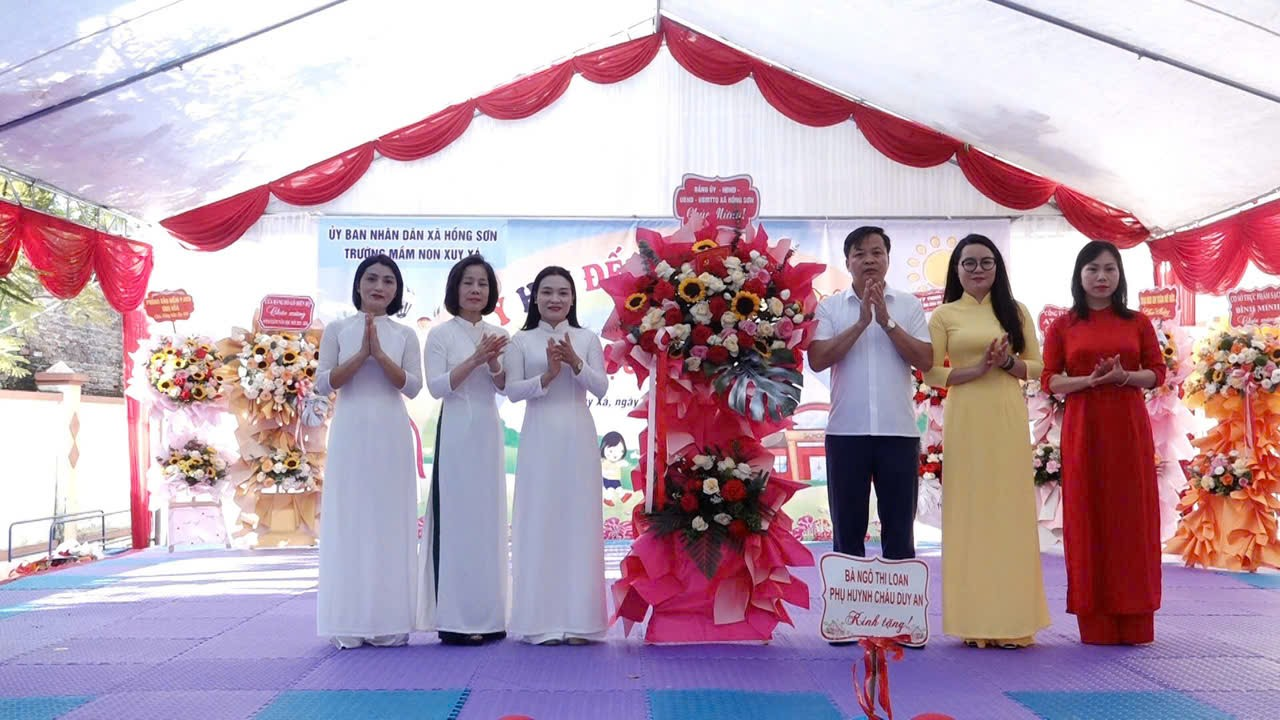 Xã Hồng Sơn: Đồng loạt khai giảng năm học mới, lan tỏa khí thế đổi mới và khát vọng vươn lên