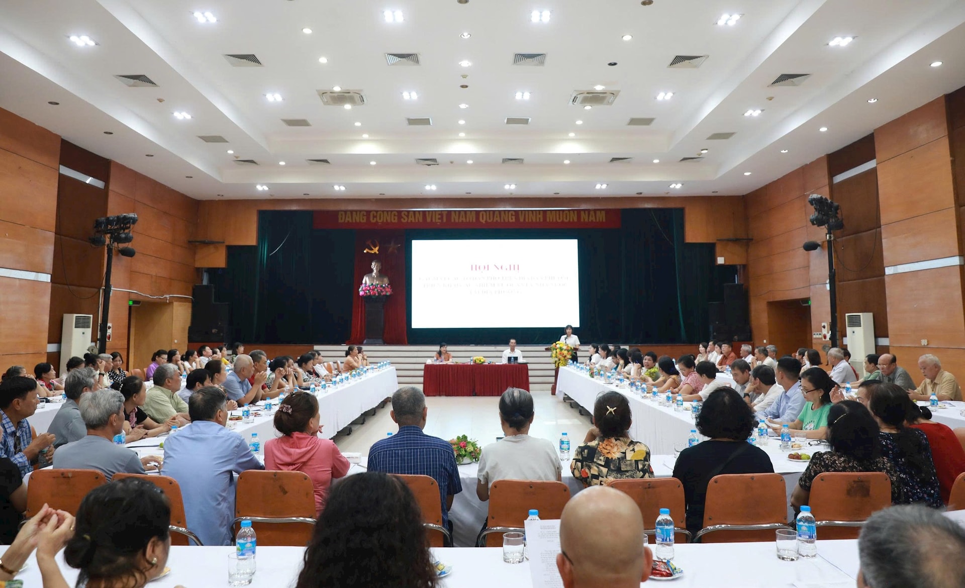 Phường Bạch Mai phát huy vai trò tổ trưởng dân phố trong giai đoạn vận hành mô hình chính quyền địa phương hai cấp